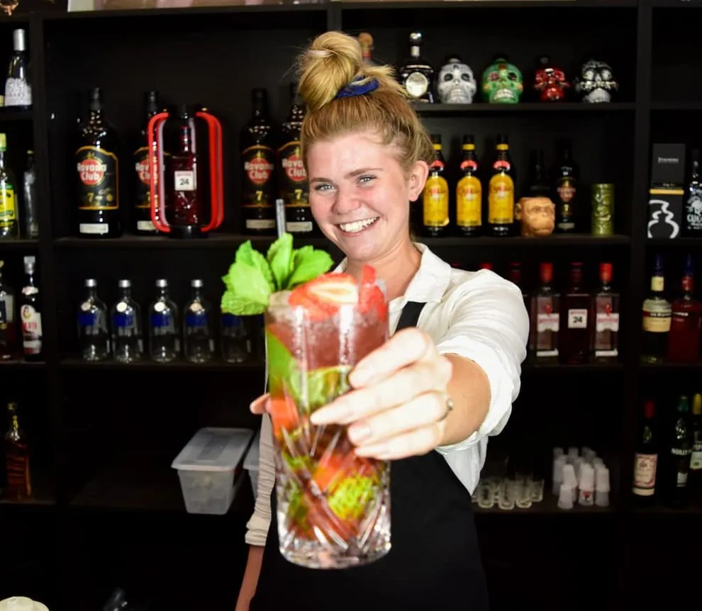 Cocktails and bartender service by GetBartender