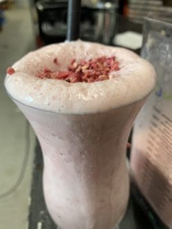 Jordbær Protein Milkshake opskrift - bedste protein milkshake - Jordbær milkshake opskrift